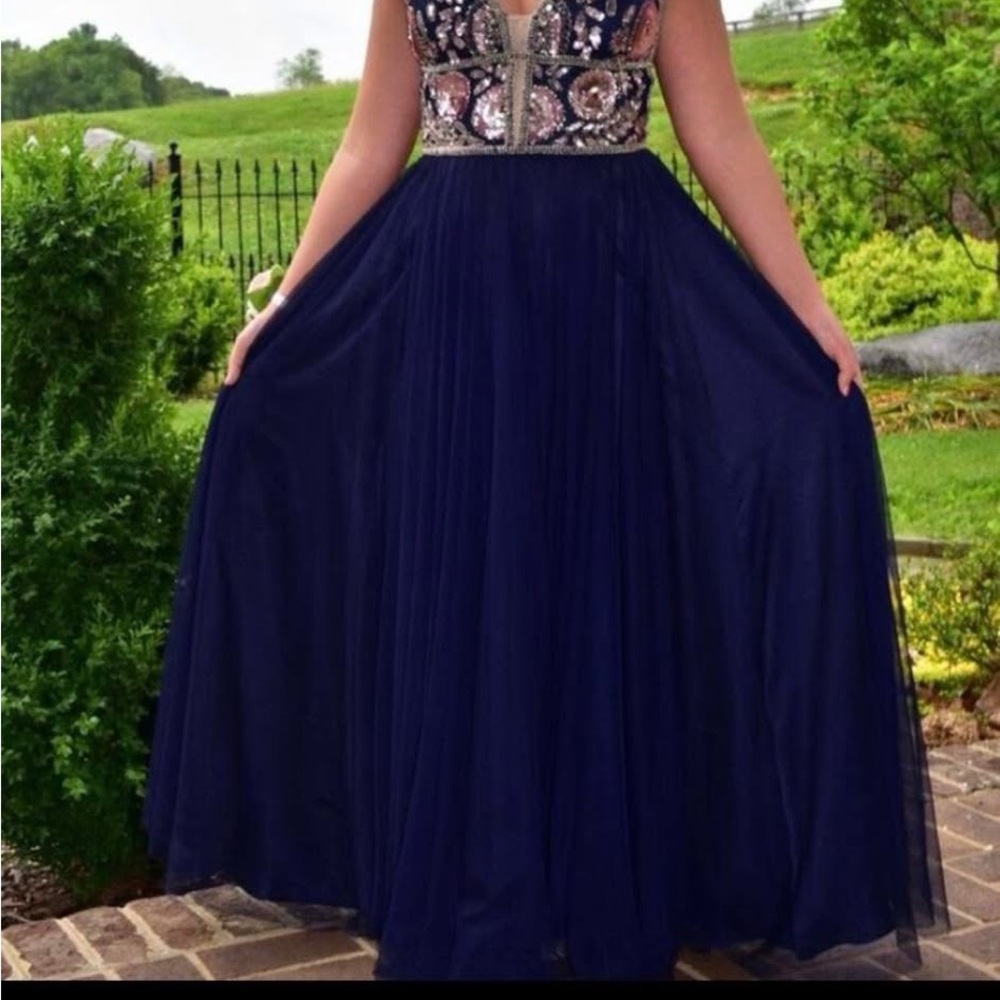 Elegant Navy Blue Embellished Evening Gown
